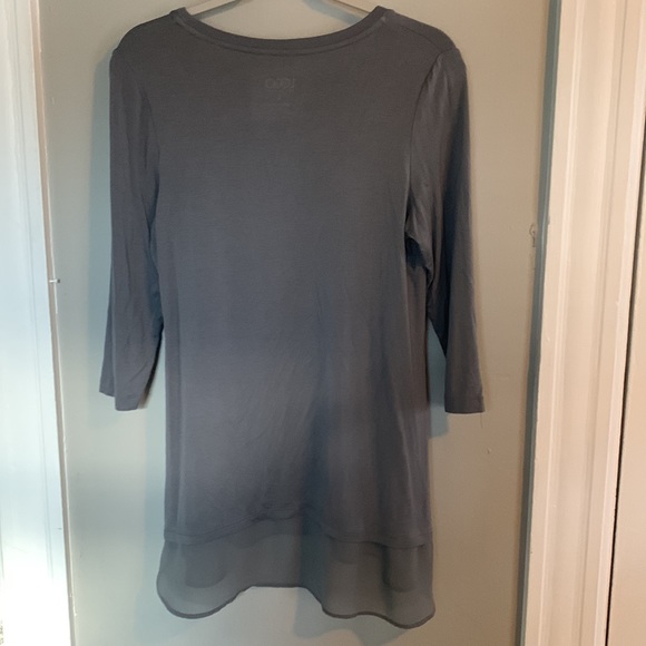 Logo Grey Top with Sheer pockets/hemline - Picture 5 of 6